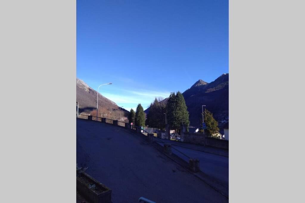 Appartement Familial - 2 Chambres Cauterets Exterior foto